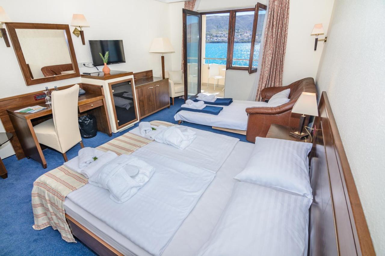 Family Hotel Pagus Паг Экстерьер фото