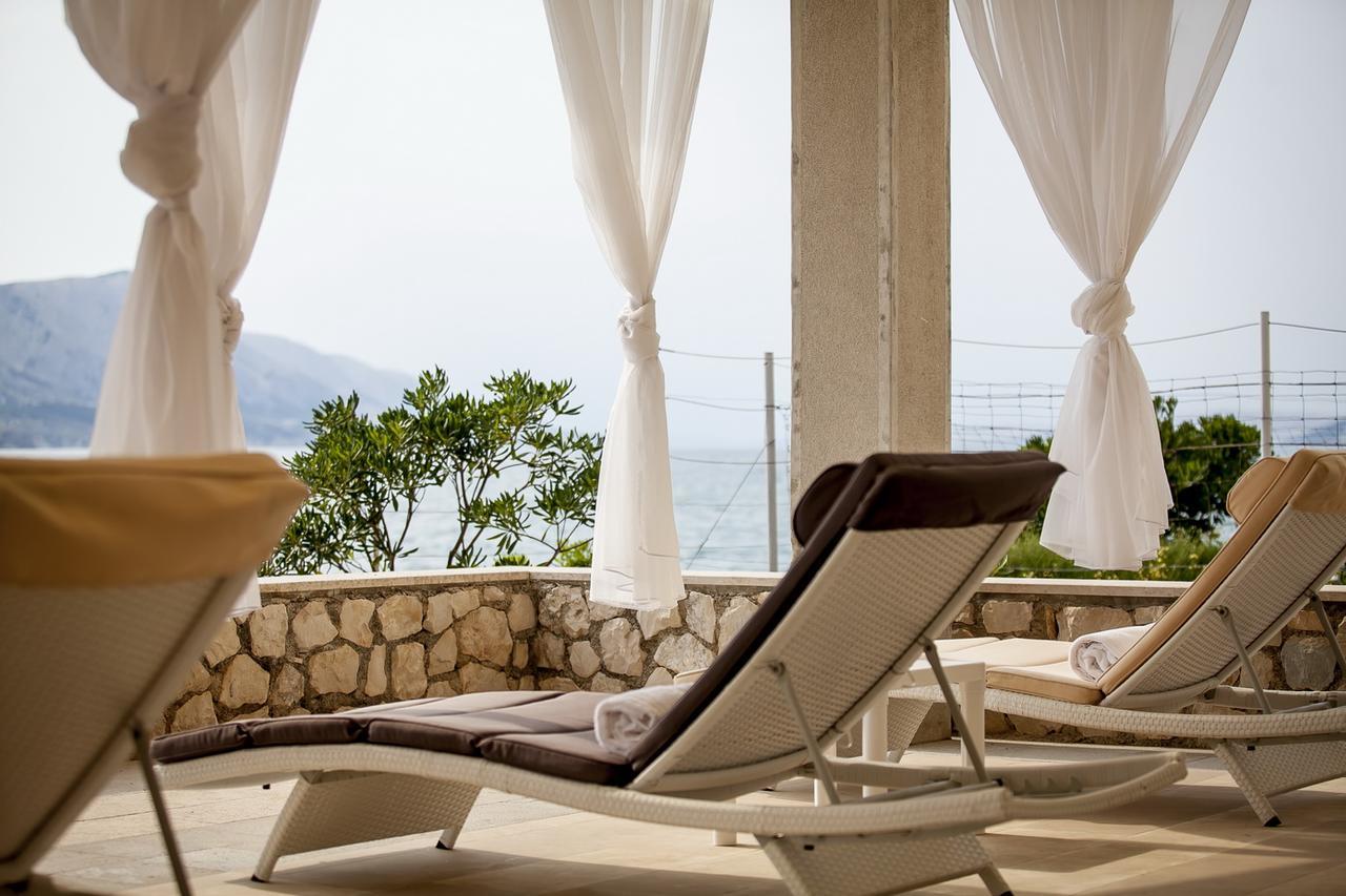 Family Hotel Pagus Паг Экстерьер фото